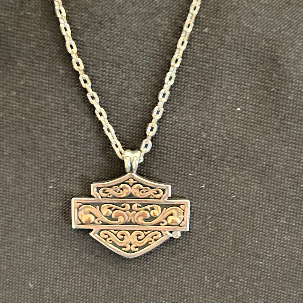 Harley Davidson Ladies Bar Shield Rose Gold Plated Necklace 120$